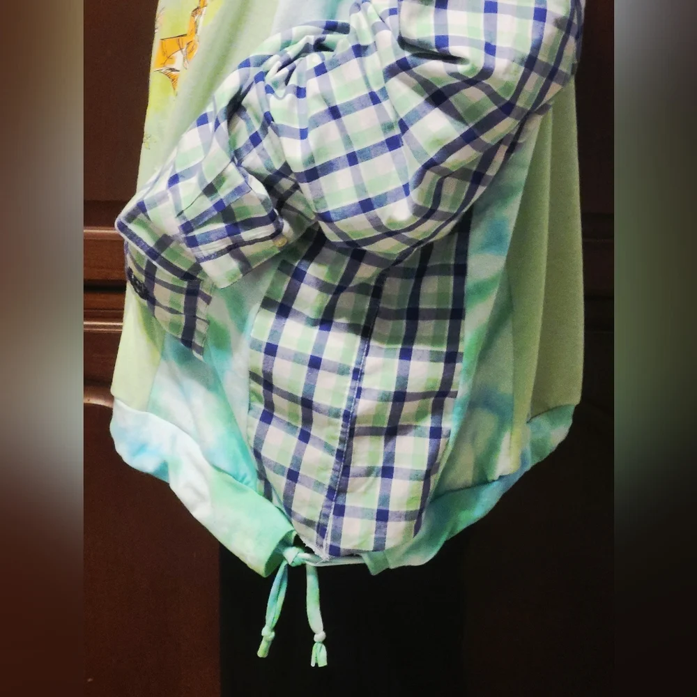 UPCYCLED REMADE REFASHIONED DISNEY Winnie the Pooh Shirt XL/XXL - Picture 4 of 8